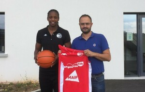 REVS'PLAFONDS rejoint Chauray Basket !